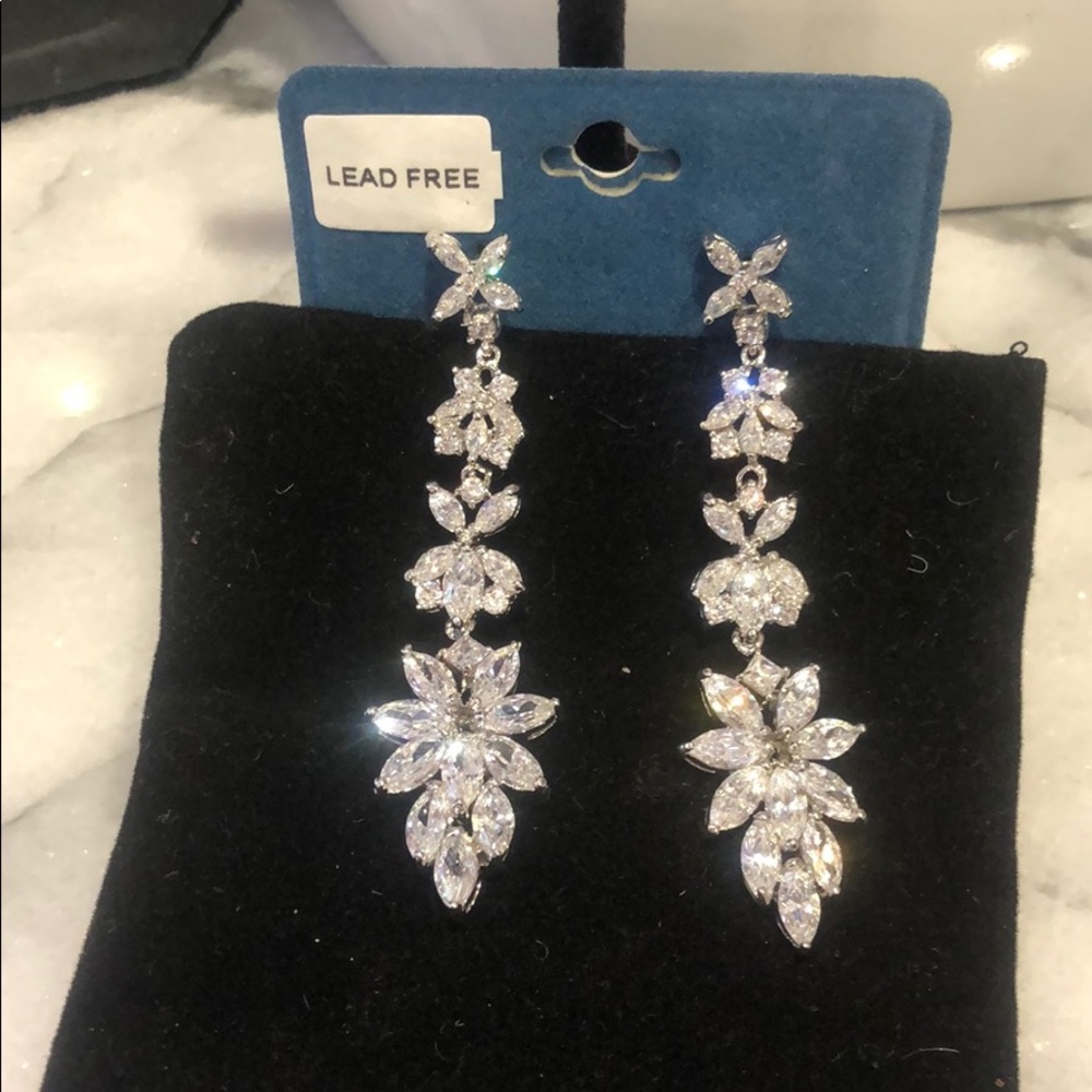 Cubic Zirconia Masterclass Earrings,NWT-Boutique